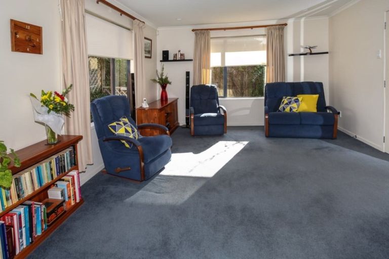 Photo of property in 98 Reynolds Road, Pukekohe, 2120