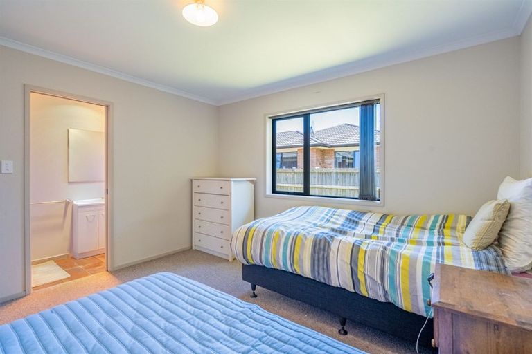 Photo of property in 70 Mcquarrie Street, Kingswell, Invercargill, 9812