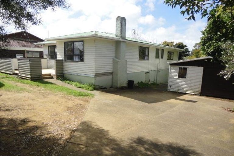 Photo of property in 1 Frances Street, Manurewa, Auckland, 2102