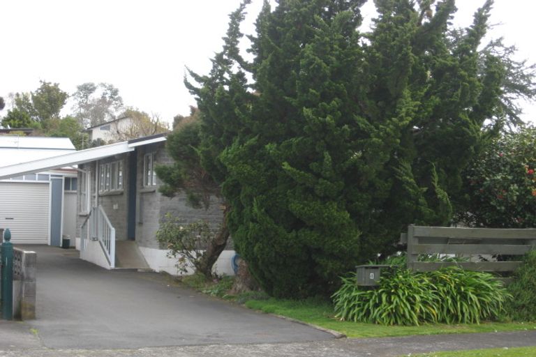 Photo of property in 8 Trelawney Crescent, Westown, New Plymouth, 4310