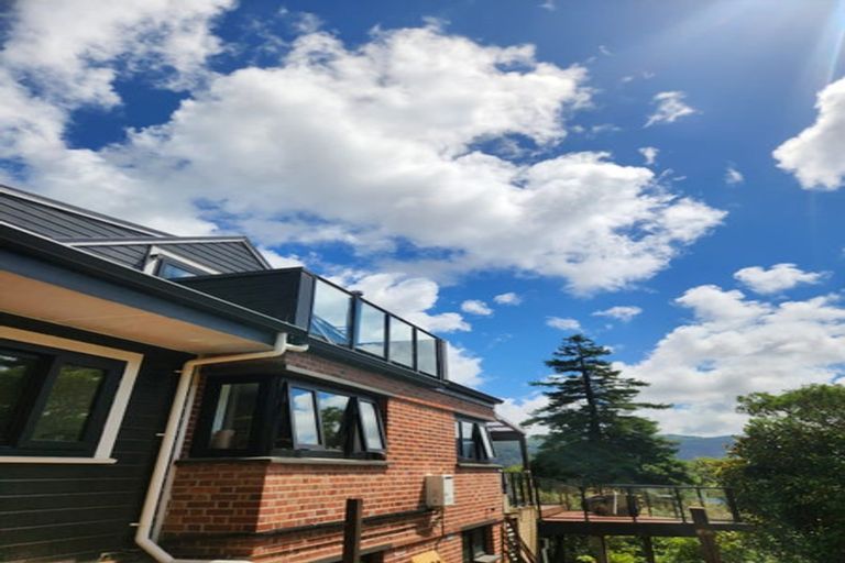 Photo of property in 6a Elmslie Road, Pinehaven, Upper Hutt, 5019