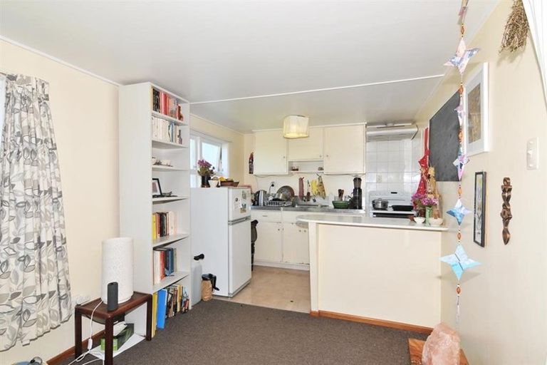 Photo of property in 58 Fairlie Terrace, Kelburn, Wellington, 6021