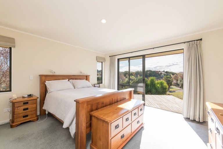 Photo of property in 11 Mapua Drive, Mapua, Upper Moutere, 7173