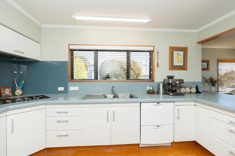 Photo of property in 18 Cherrywood Street, Pukete, Hamilton, 3200