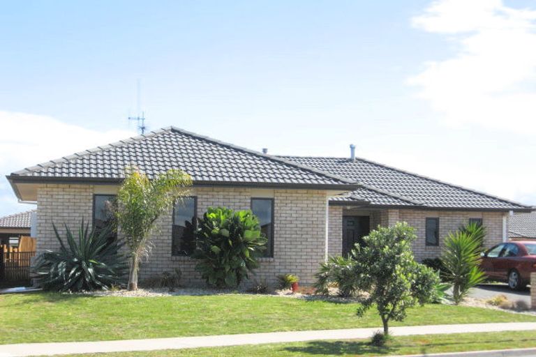 Photo of property in 134 Tuihana Drive, Papamoa Beach, Papamoa, 3118