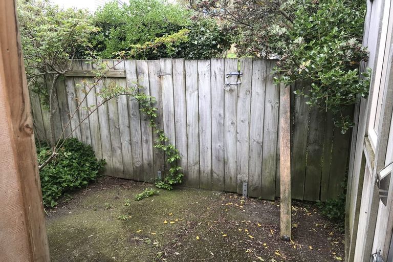 Photo of property in 94 Tannadyce Street, Strathmore Park, Wellington, 6022