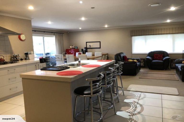 Photo of property in 3 Amapur Place, Flat Bush, Auckland, 2019