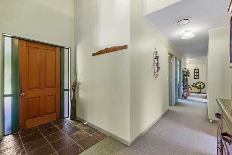 Photo of property in 9 Kara Road, Maungatapere, Whangarei, 0179