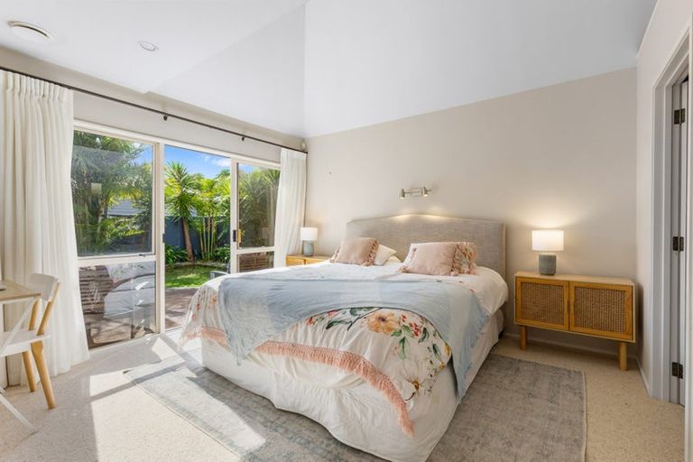 Photo of property in 1/8 Fenwick Avenue, Milford, Auckland, 0620