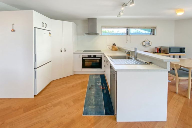 Photo of property in 4/85 Yaldhurst Road, Sockburn, Christchurch, 8042