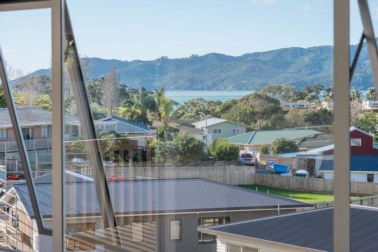 Photo of property in 5 Protea Drive, Cable Bay, 0420