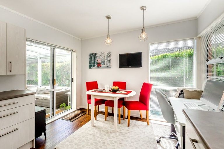 Photo of property in 26 Awanui Drive, Waikanae, 5036