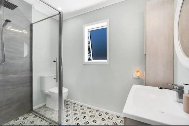 Photo of property in 151 Ngamotu Road, Spotswood, New Plymouth, 4310