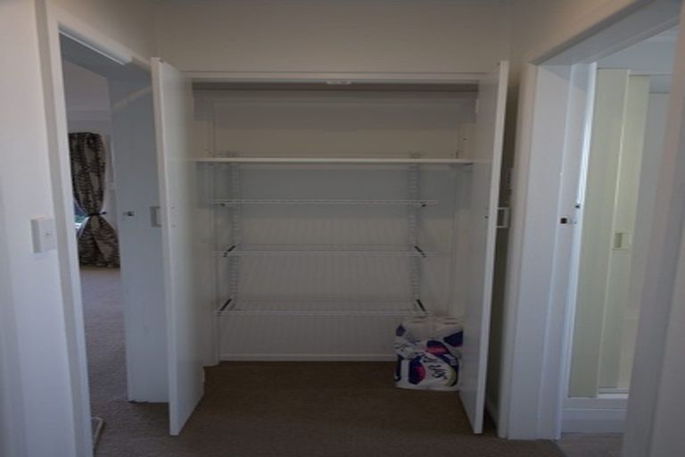 Photo of property in 4/7a Curletts Road, Sockburn, Christchurch, 8042