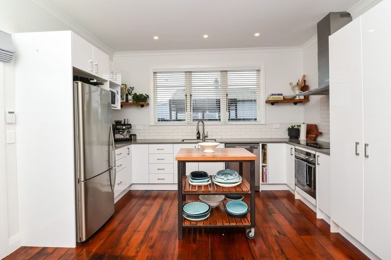 Photo of property in 8 Kea Street, Frankton, Hamilton, 3204