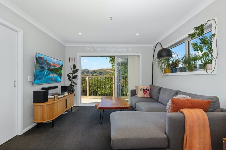 Photo of property in 166a John Burke Drive, Aotea, Porirua, 5024