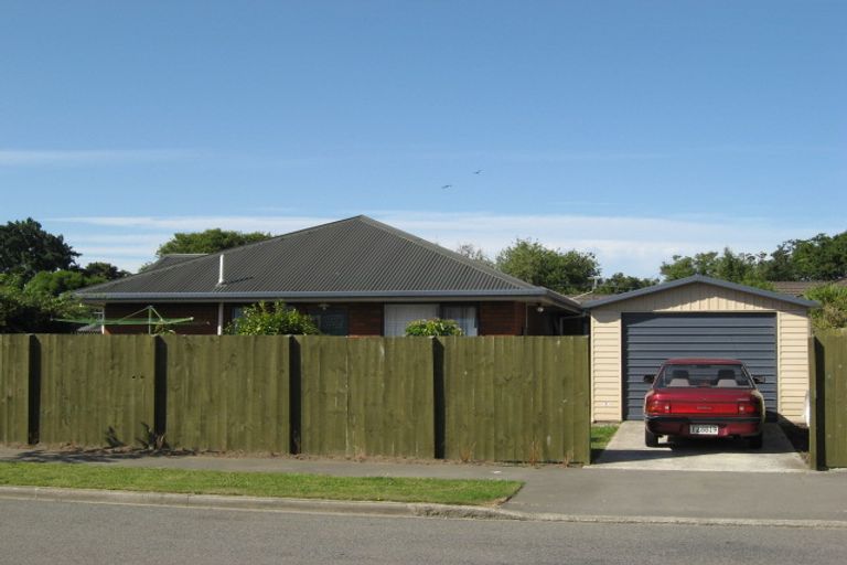 Photo of property in 1 Munich Place, Bromley, Christchurch, 8062