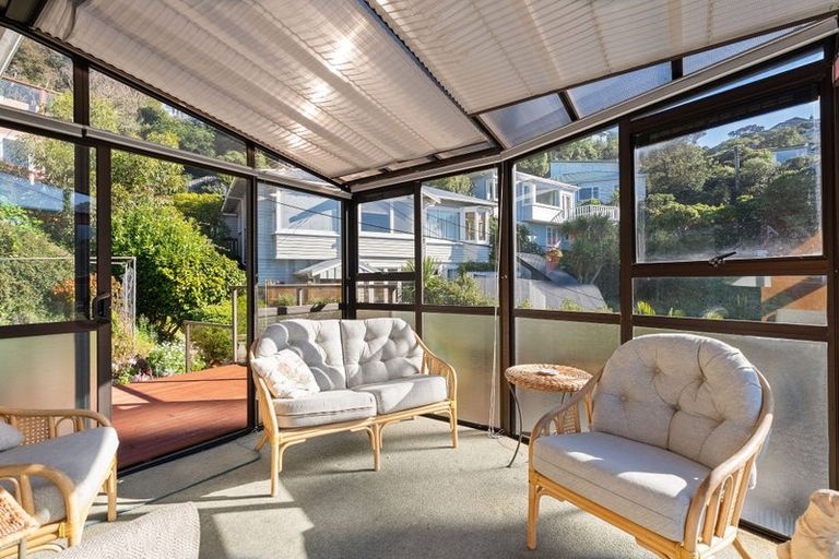 Photo of property in 103-105 Barnard Street, Wadestown, Wellington, 6012