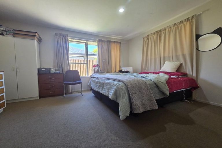 Photo of property in 17a Thistledown Place, Woolston, Christchurch, 8062