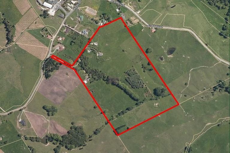 Photo of property in 91 Whaka Street, Maungaturoto, 0520