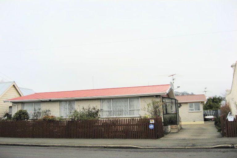 Photo of property in 13 Helena Street, Forbury, Dunedin, 9012