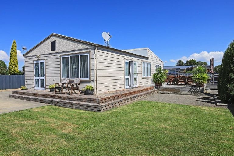 Photo of property in 2/807 Lyell Street, Akina, Hastings, 4122