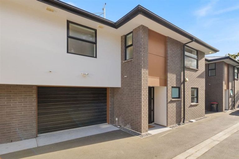 Photo of property in 9 Shingle Street, Sydenham, Christchurch, 8023
