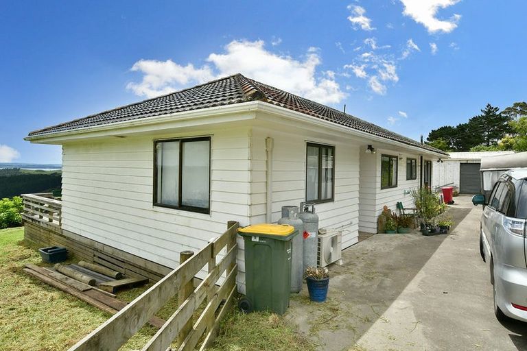 Photo of property in 56 Mclachlan Road, Kaukapakapa, Warkworth, 0984