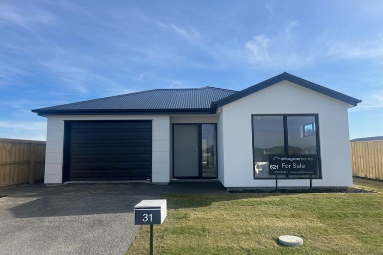 Photo of property in 31 Weaver Street, Woodend, 7691