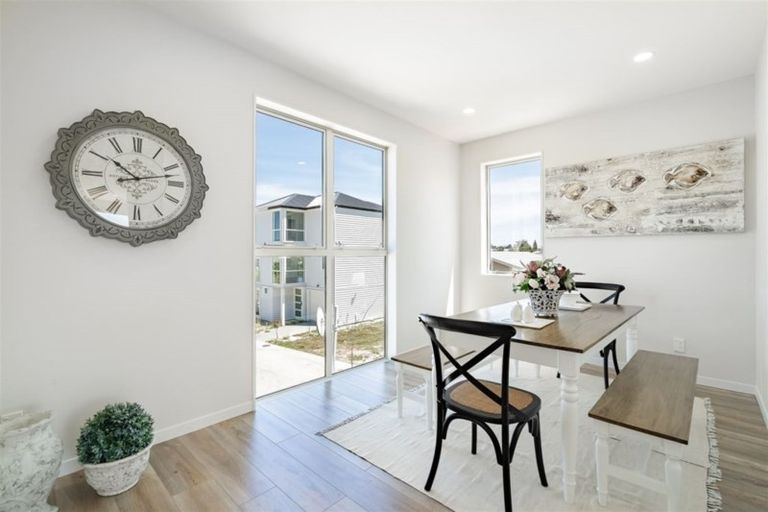 Photo of property in 9 Nephrite Lane, Henderson, Auckland, 0610