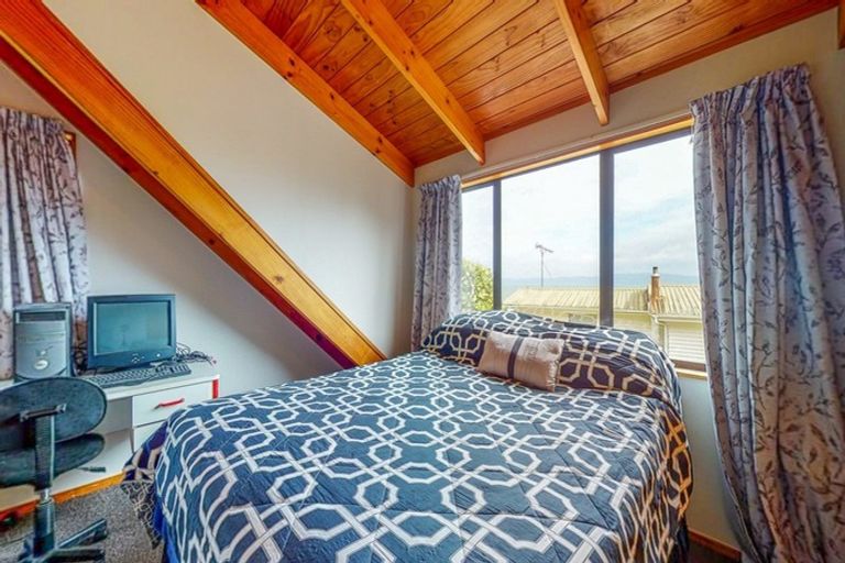 Photo of property in 12 Adams Road, Thornton Bay, Thames, 3575