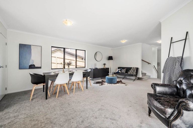 Photo of property in 5 Barnacle Rise, Red Beach, 0932