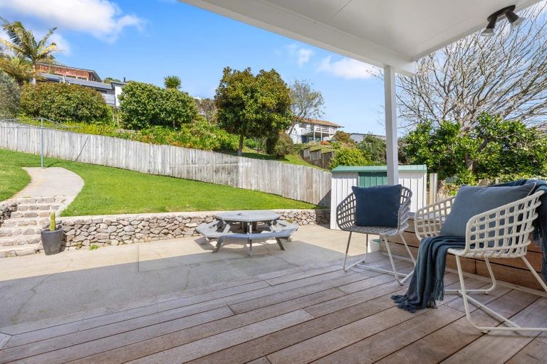 Photo of property in 41 Dingadee Street, Welcome Bay, Tauranga, 3112