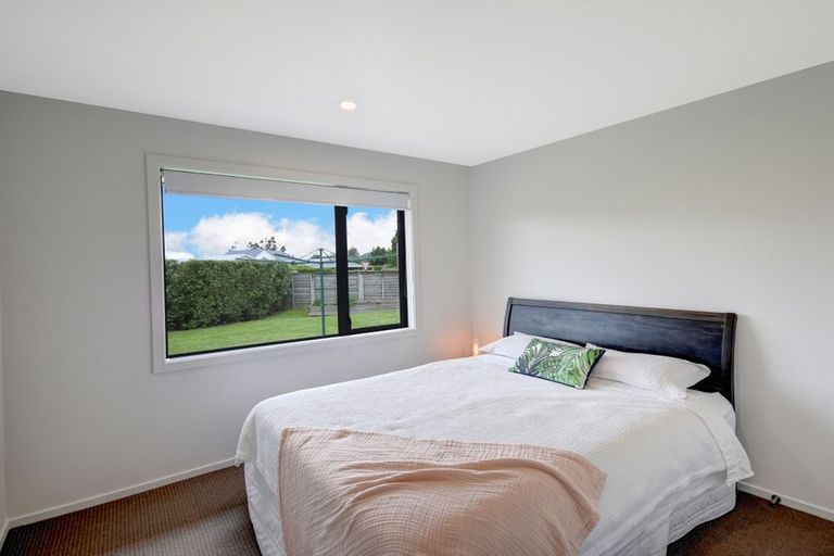 Photo of property in 1 Railway Lane, Outram, 9019