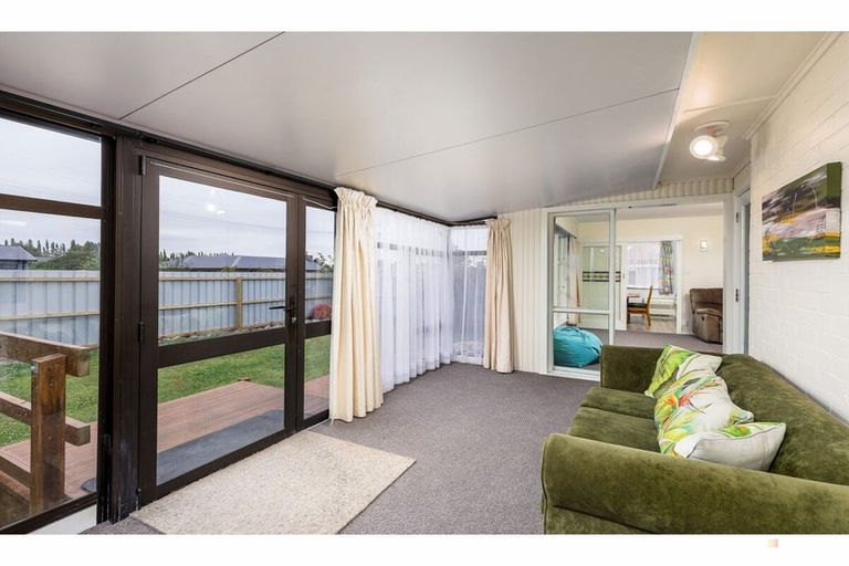 Photo of property in 6 Durham Street, Waimate, 7924