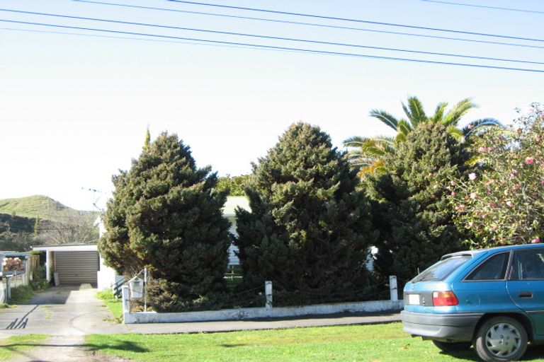 Photo of property in 26 Ongo Road, Hunterville, 4730