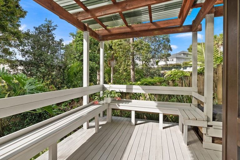 Photo of property in 16b Godden Crescent, Orakei, Auckland, 1071