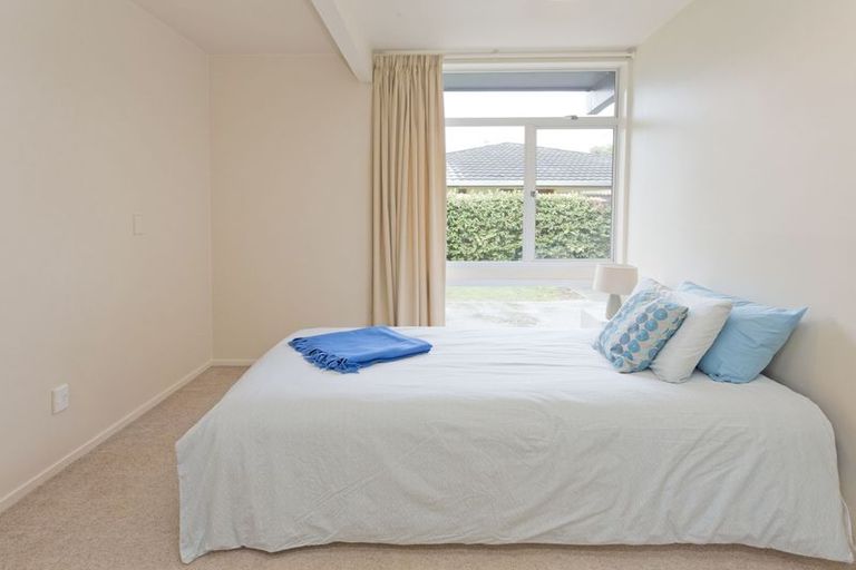 Photo of property in 6 Rochester Street, Awapuni, Palmerston North, 4412
