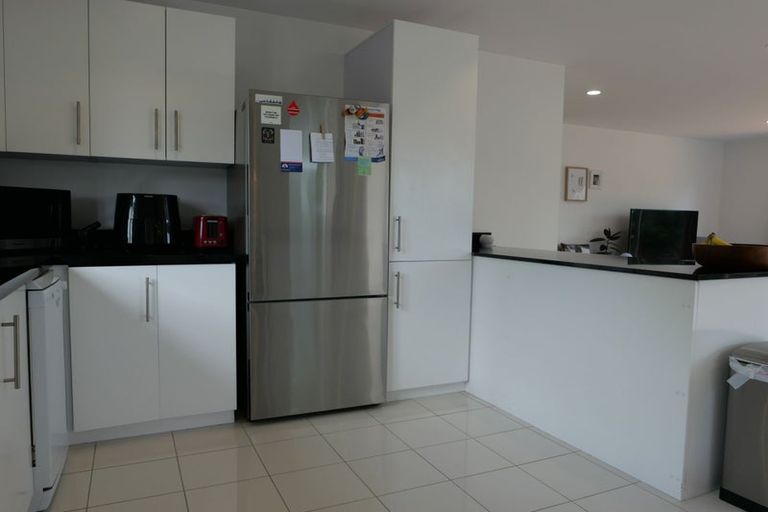 Photo of property in 29 Awatea Avenue, Paraparaumu, 5032