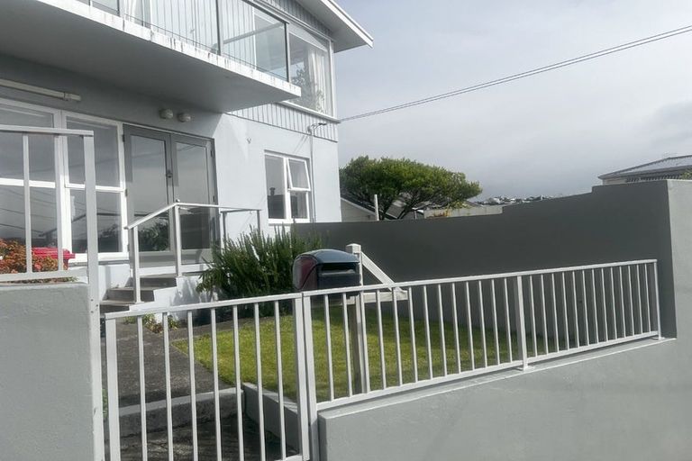 Photo of property in 76b Thompson Street, Mount Cook, Wellington, 6011