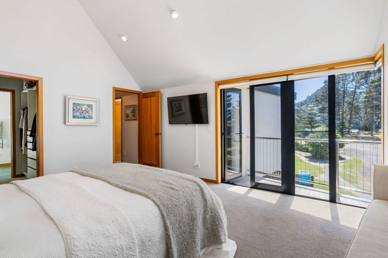 Photo of property in 6 Vista Paku, Pauanui, Hikuai, 3579