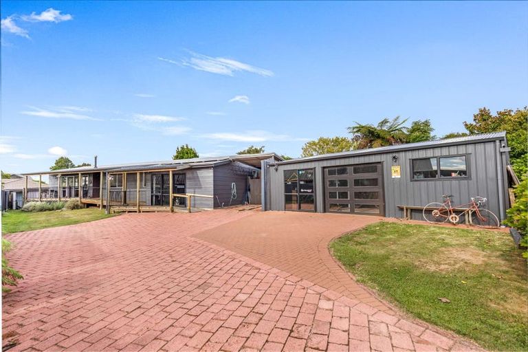Photo of property in 48 Iles Road, Lynmore, Rotorua, 3010