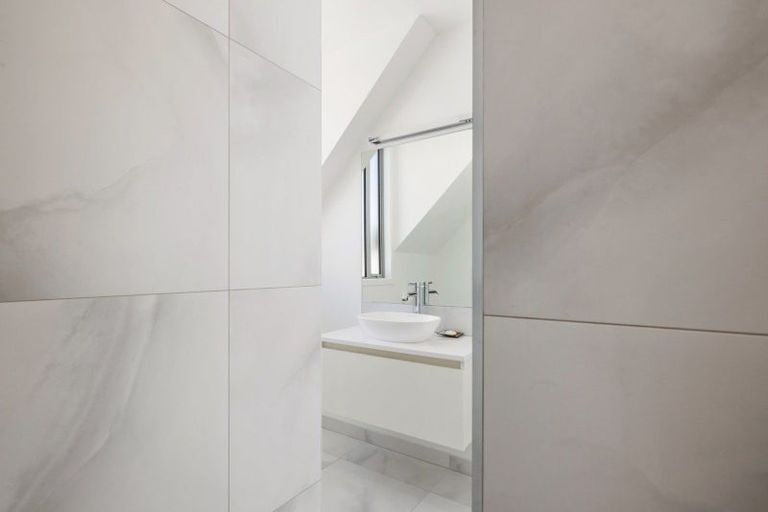 Photo of property in 1 Le Quesnoy Place, Cambridge, 3434