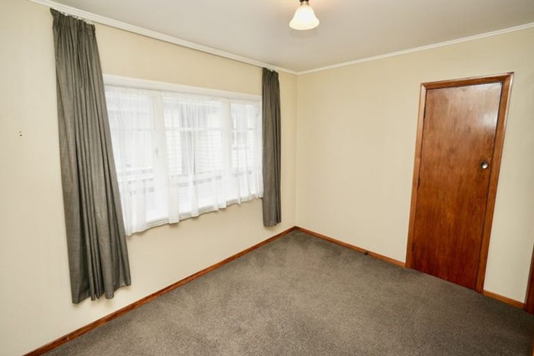 Photo of property in 42 College Street, Awapuni, Palmerston North, 4412