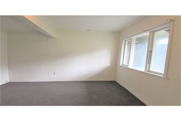 Photo of property in 4/110 Clyde Street, Island Bay, Wellington, 6023