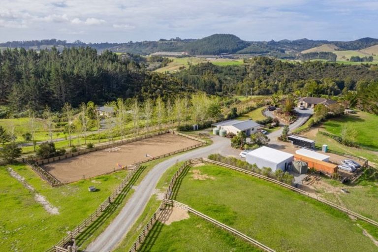 Photo of property in 128 Montrose Road, Kerikeri, 0293