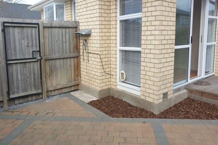 Photo of property in 1/38 North Avon Road, Richmond, Christchurch, 8013