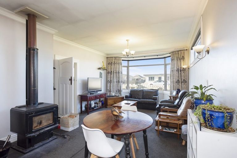 Photo of property in 8 Lock Street, Gore, 9710