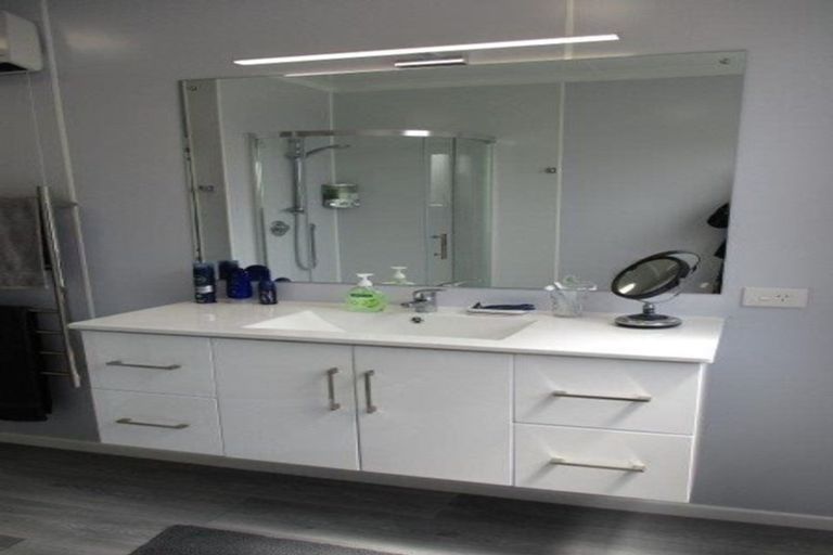 Photo of property in 20 Cambridge Street, Tapanui, 9522