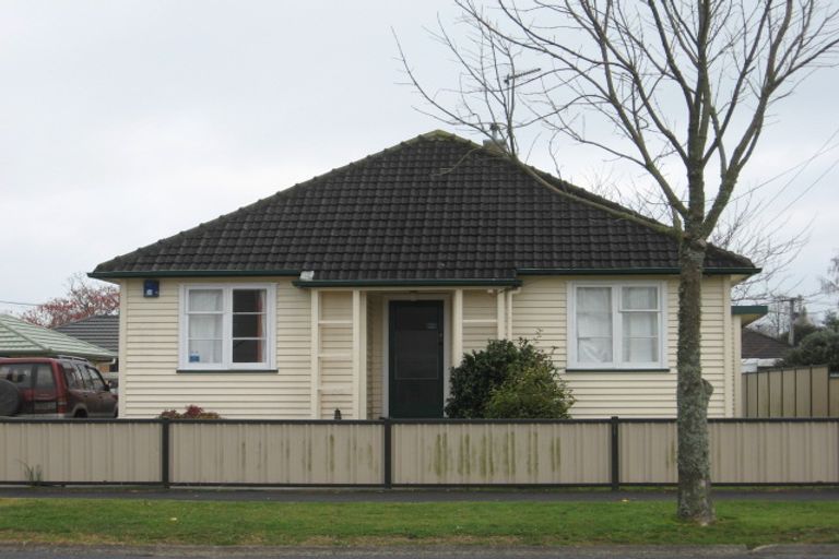 Photo of property in 33 Old Farm Road, Hamilton East, Hamilton, 3216